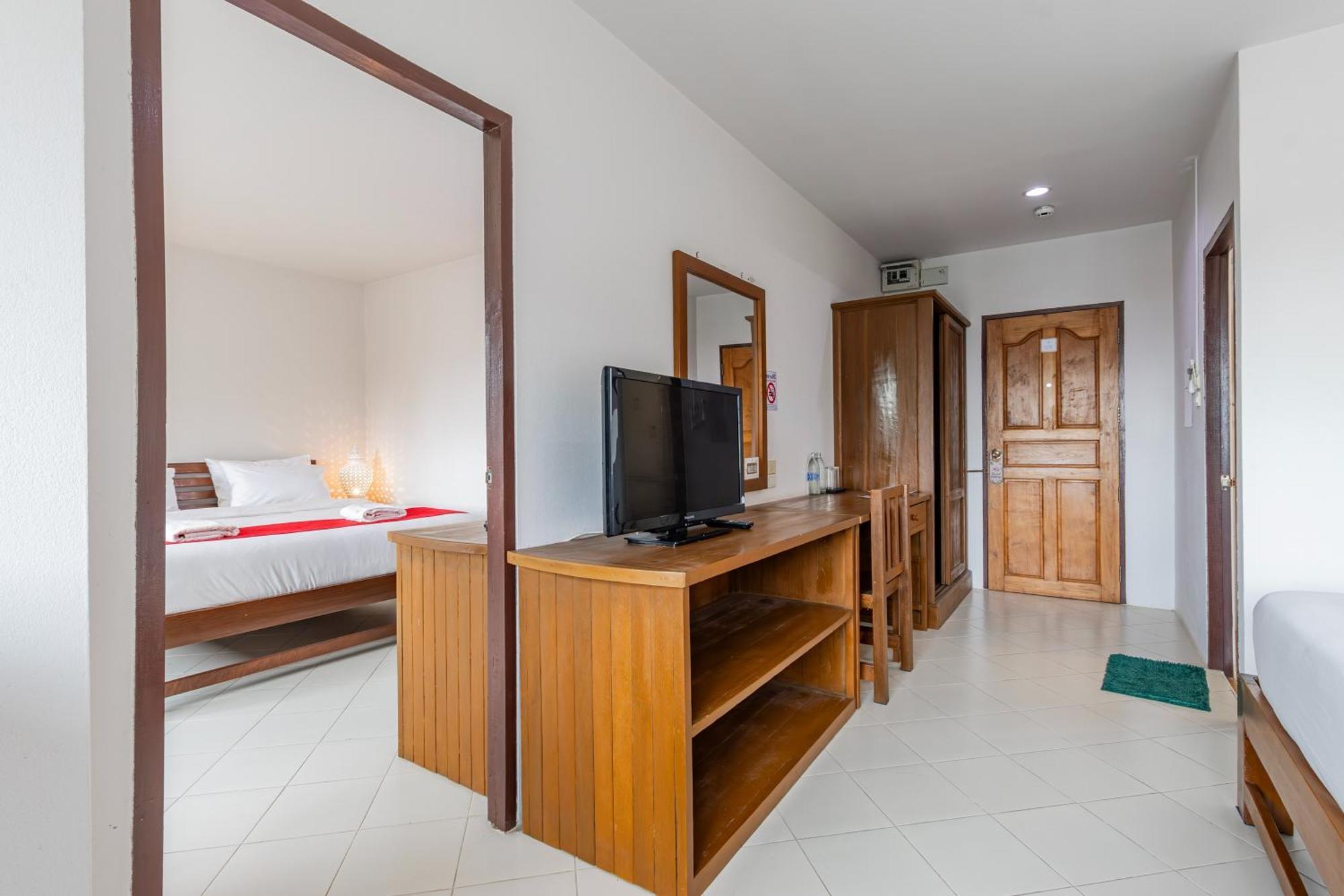 Budget Stars Hotel Chiang Mai Extérieur photo