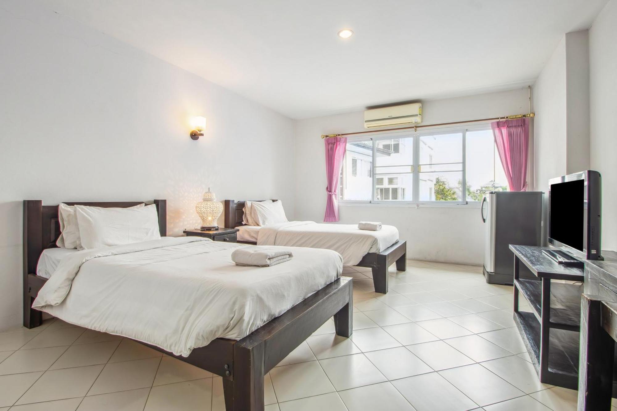 Budget Stars Hotel Chiang Mai Extérieur photo